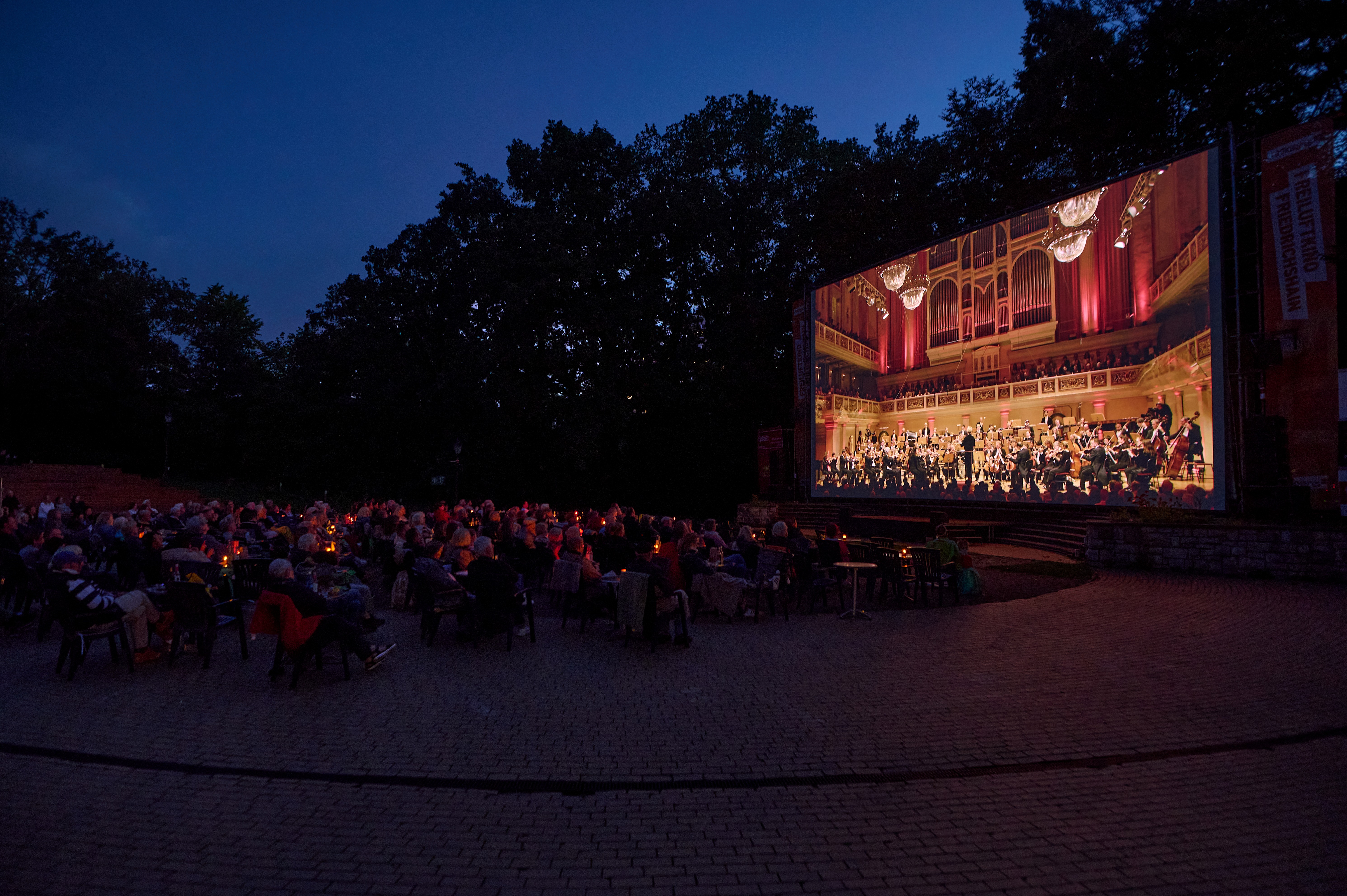 Freiluftkino Friedrichshain: Livestream der Saisoneröffnung